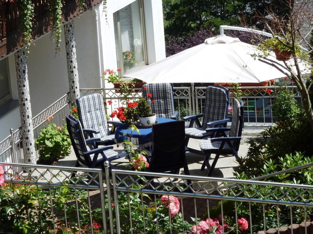Pension Haus Waldfrieden, Meinecardplus Inklusive 빌링겐 외부 사진