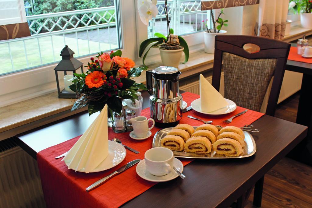 Pension Haus Waldfrieden, Meinecardplus Inklusive 빌링겐 외부 사진