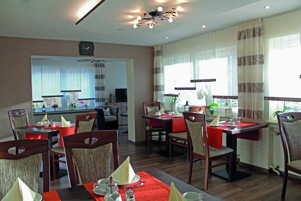 Pension Haus Waldfrieden, Meinecardplus Inklusive 빌링겐 외부 사진